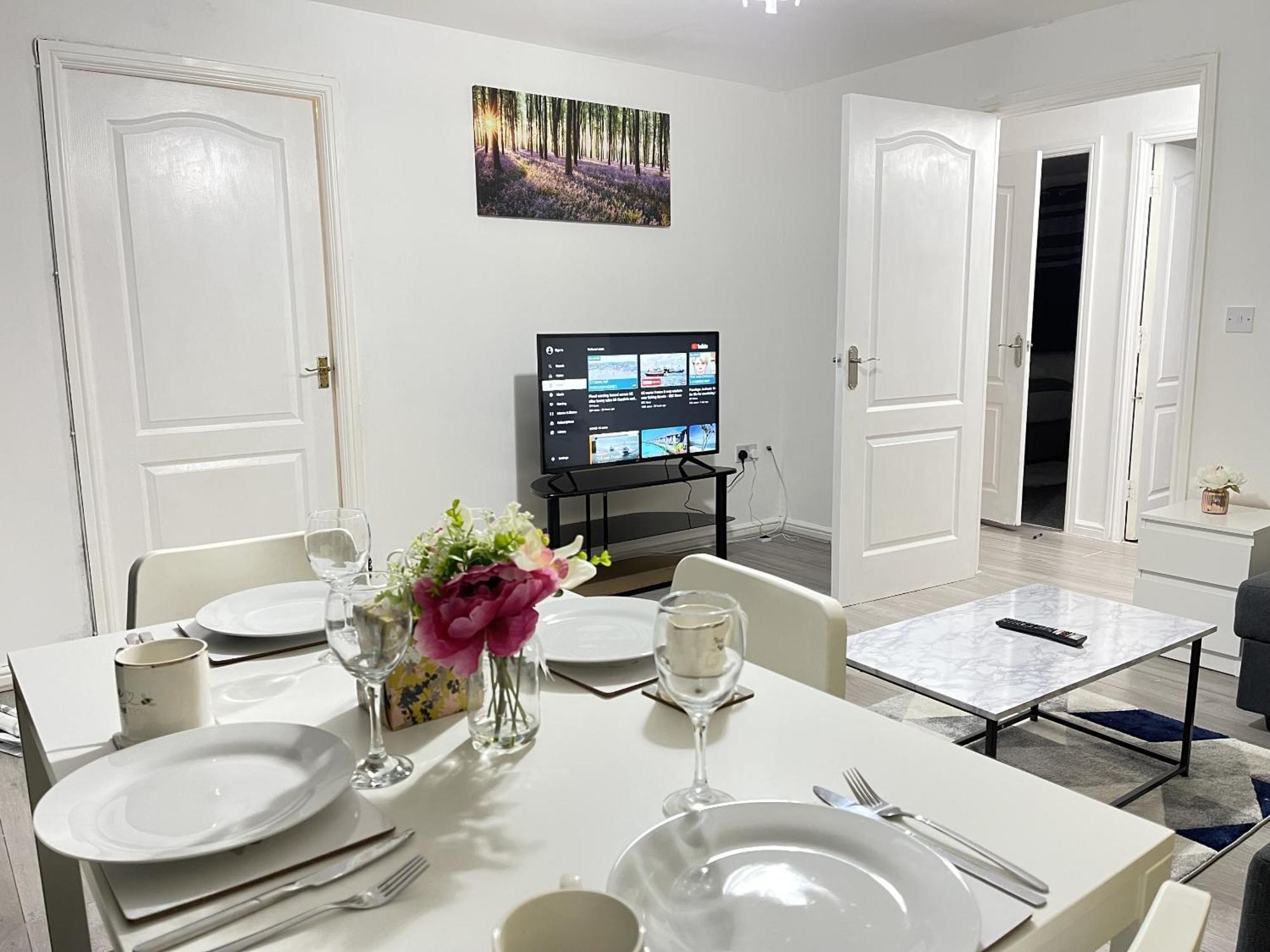 Clover Apartments Hadleigh  Екстериор снимка